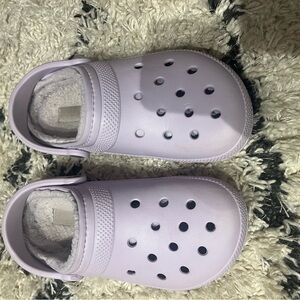 CROCS fuzzy purple